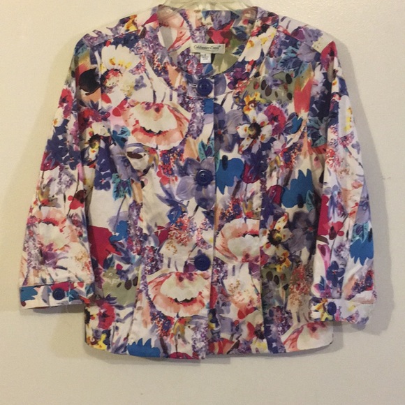 Coldwater  Creek flowered Jacket Size 8 LIKE NEW All occasions All Seasons Cute - Picture 1 of 3